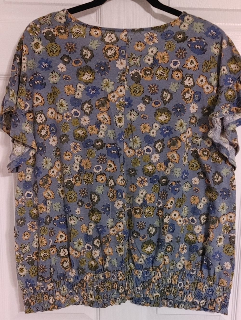 Sonoma Blue Floral V-Neck Smocked Hem Blouse Women's Size XL - Picture 4 of 4